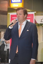 2.2. Tilaisuudessa esiintymässä Jyrkianttila