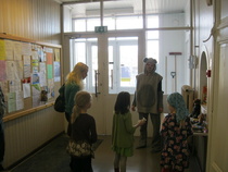 Lelujen vaihtopistelle riitti myös asiakkaita